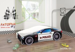 Trkački auto model 3