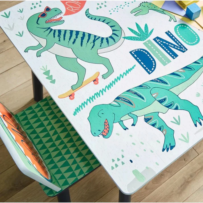Dečiji sto i stolice DINO